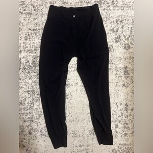 Lululemon Black fitted joggers